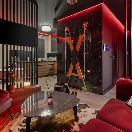 Secret Bdsm - Stylowy I Klimatyczny Apartament Dla Doroslych, Klimatyzacja, Parking Podziemny, Pelne Wyposazenie Warszawa Zewnętrze zdjęcie